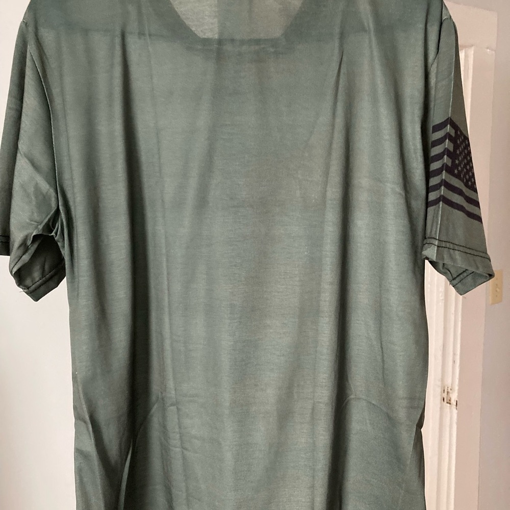 NWOTS Mens T Shirt - Picture 5 of 7